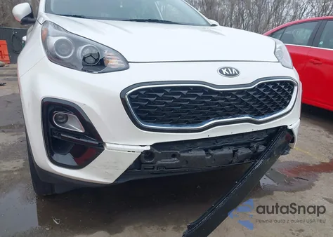 2021 Kia Sportage Lx z USA, uszkodzony, nr VIN KNDPMCAC1M7932928
